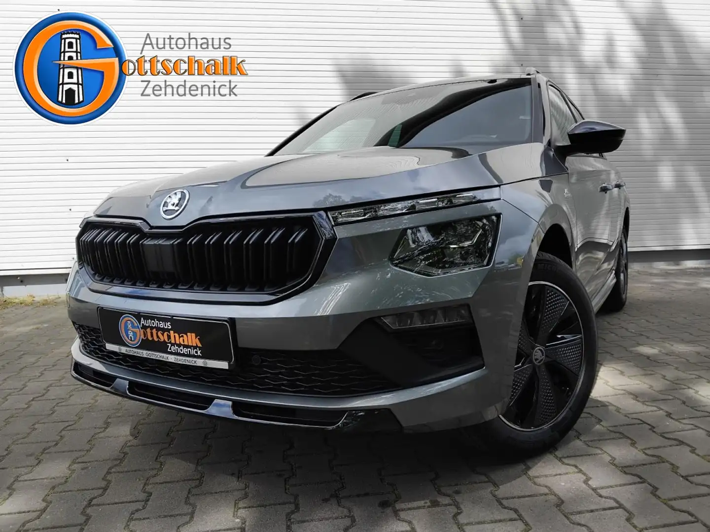 Skoda Kamiq Monte Carlo 1.0 TSI 115 PS Kessy RFK Pano Klima Gris - 1