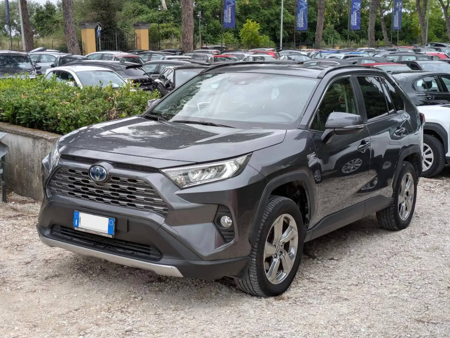 Toyota RAV 4 HYBRID DYNAMIC 2.5h 218cv(178cv) SAFETYPACK Szürke - 2