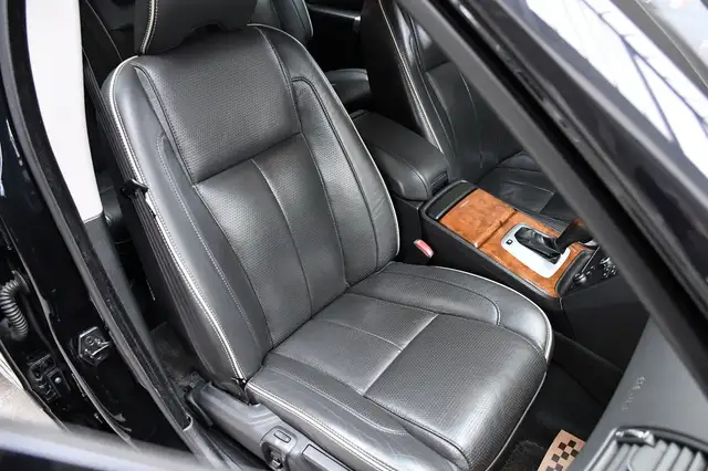 Volvo XC90 view 12