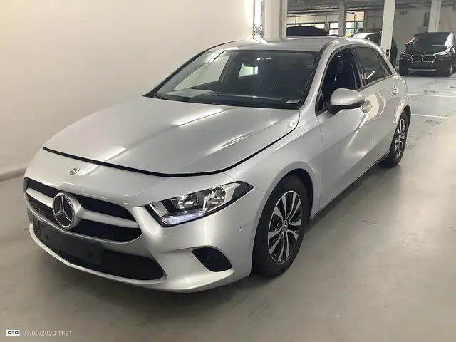 Mercedes-Benz 180 Business Solution - GPS - REG VIT - CAM - SIEG CH