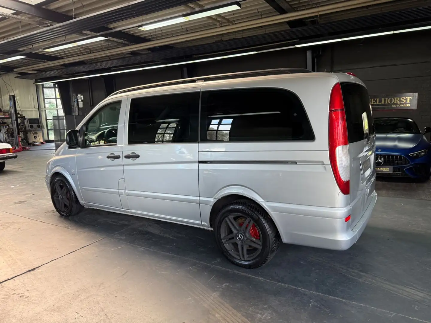 Mercedes-Benz Vito Kombi 120 CDI lang V6 Silber - 2
