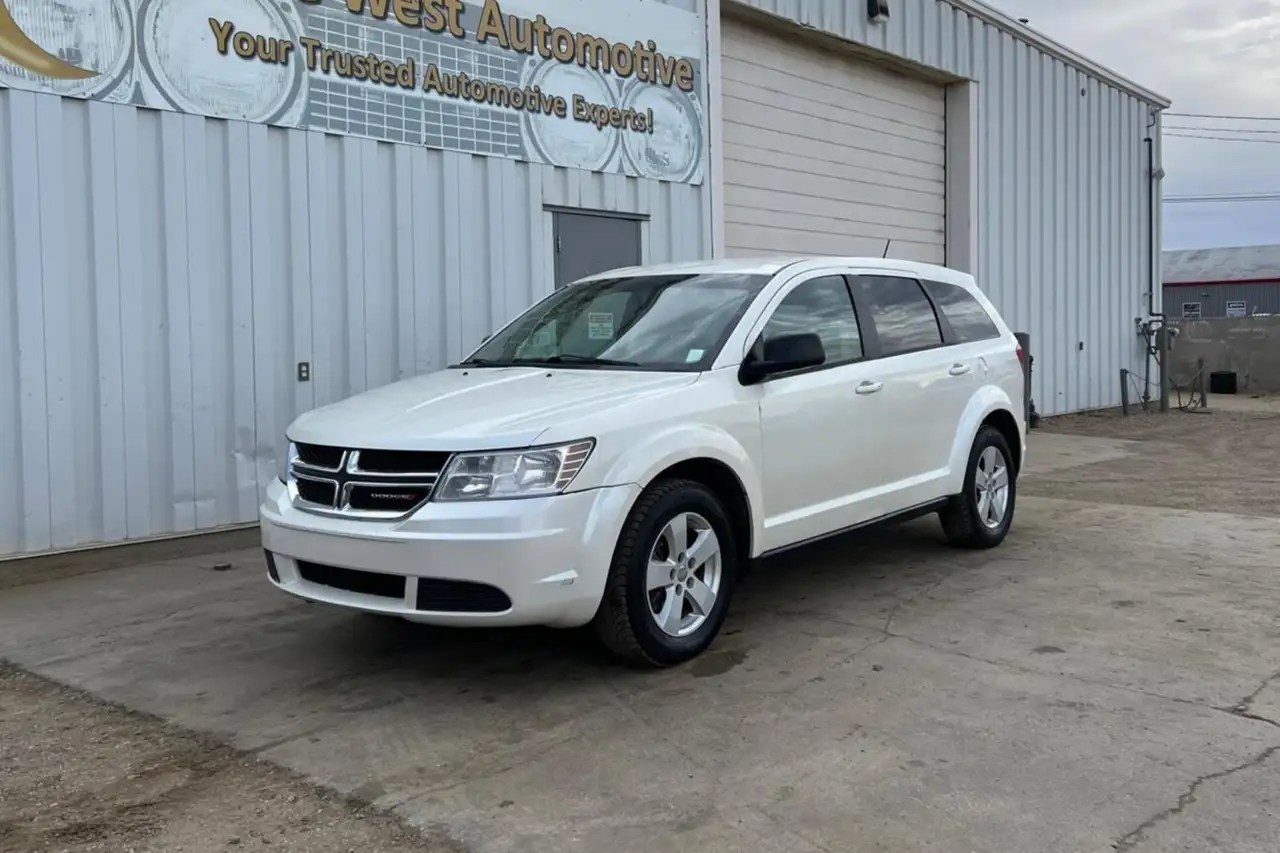 Dodge Journey снимка Dodge Journey