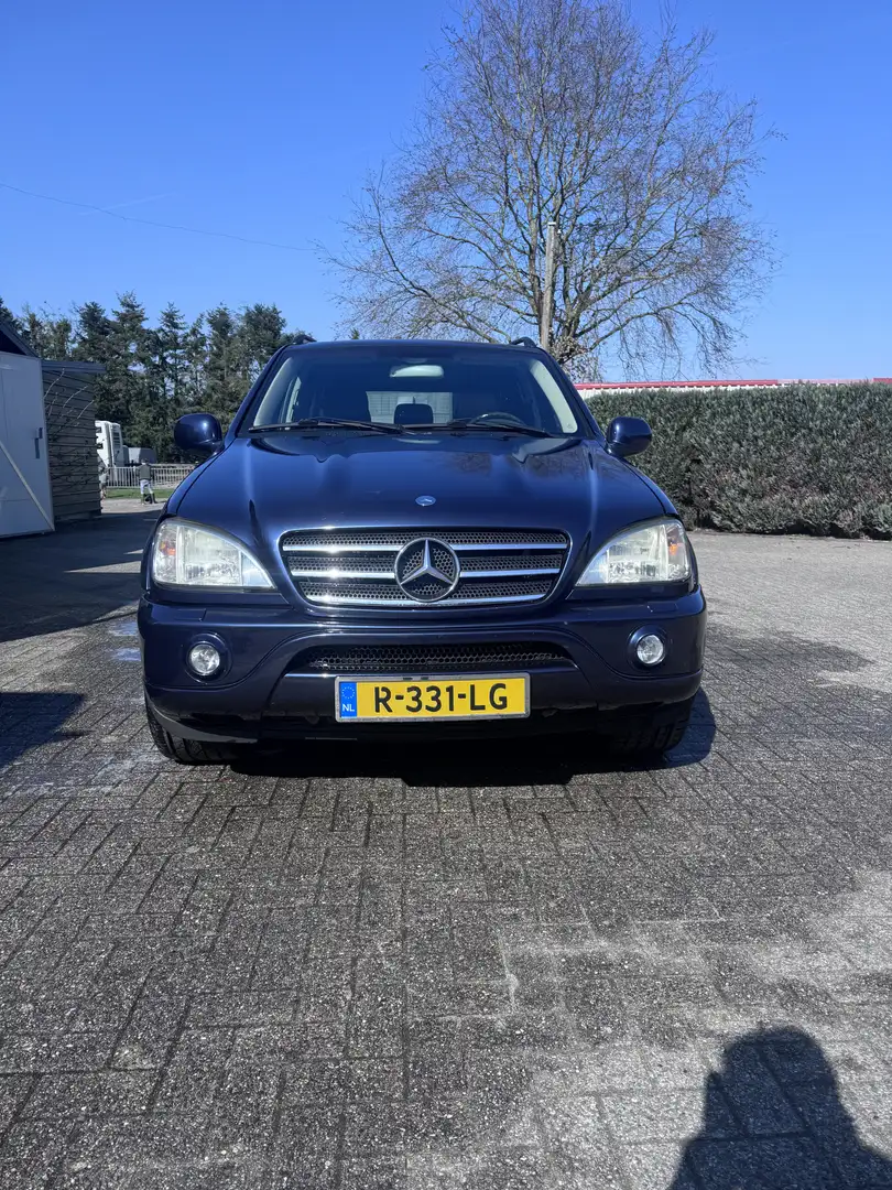 Mercedes-Benz ML 55 AMG ML 55 AMG Blau - 2