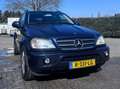 Mercedes-Benz ML 55 AMG ML 55 AMG Blau - thumbnail 3