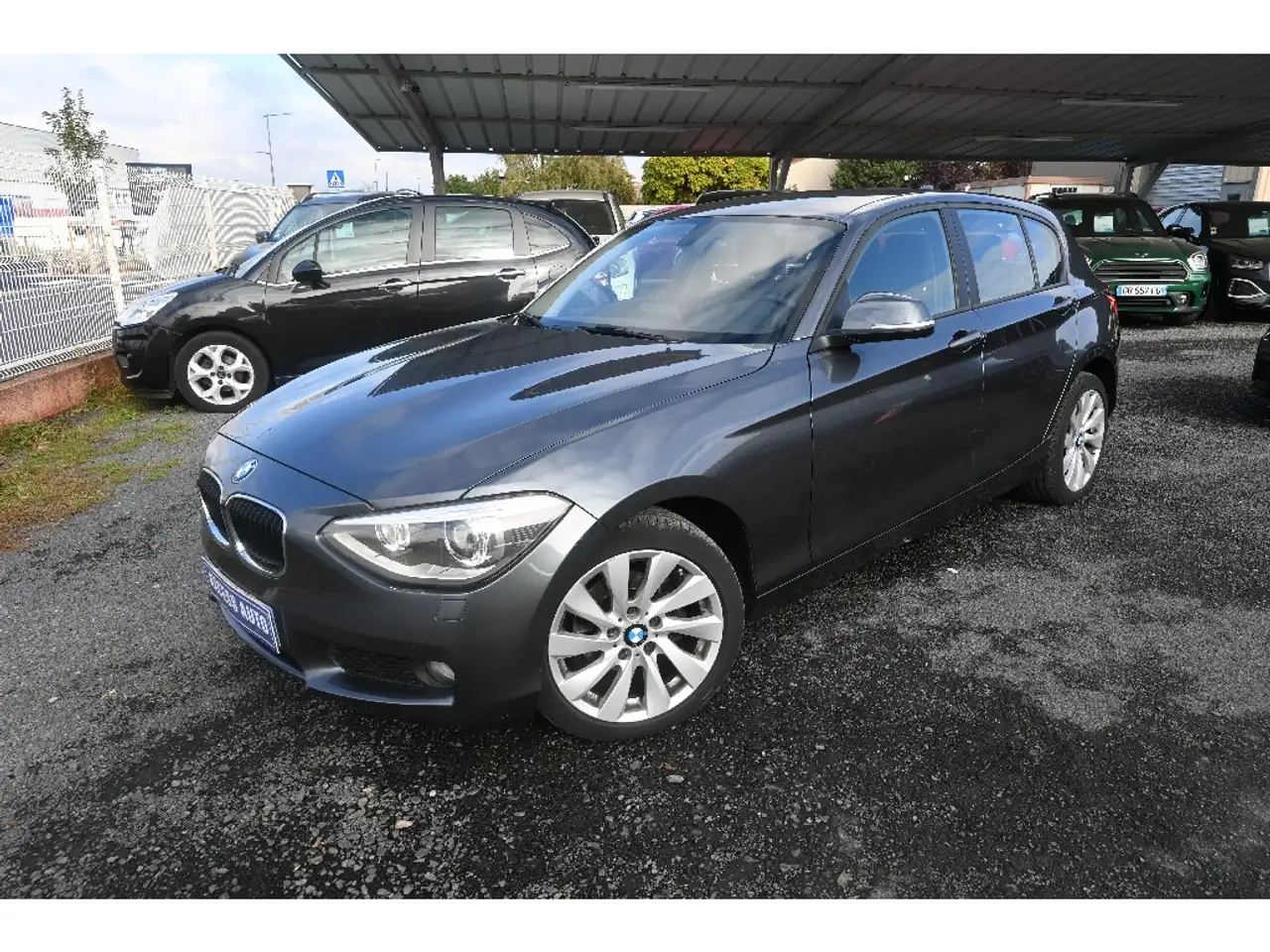BMW 118 118d 143 ch — photo 1 of 10