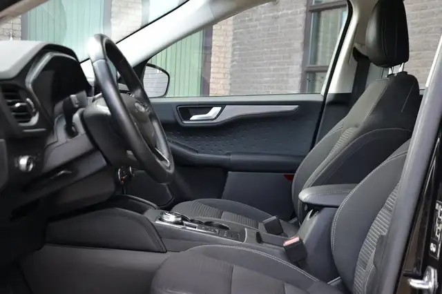 Ford Kuga view 6
