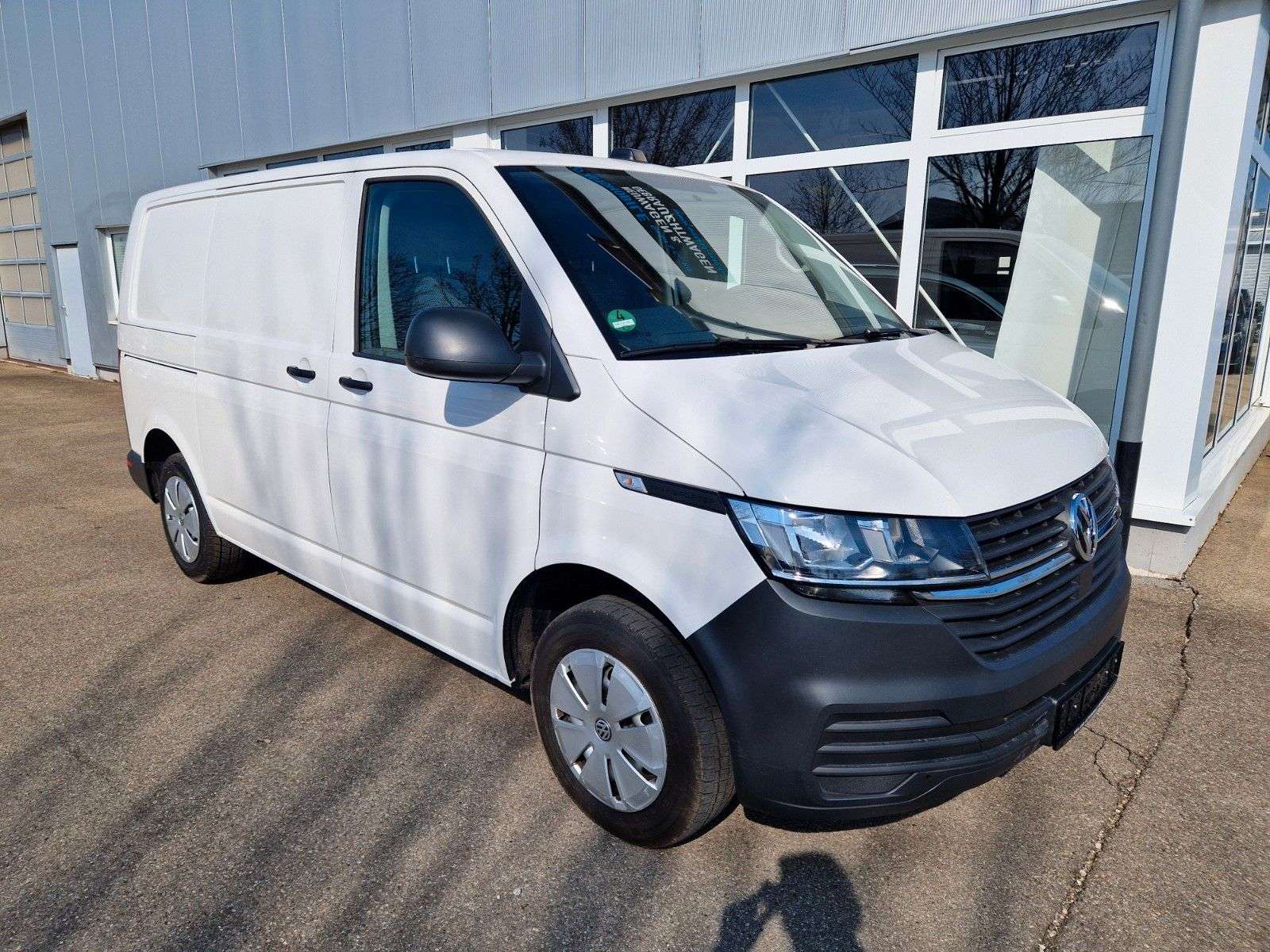 Second hand Volkswagen Transporter T6