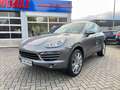 Porsche Cayenne Basis Grau - thumbnail 2