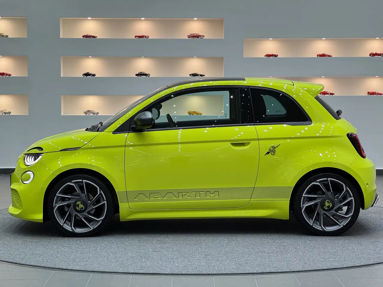 Abarth 500e 2023