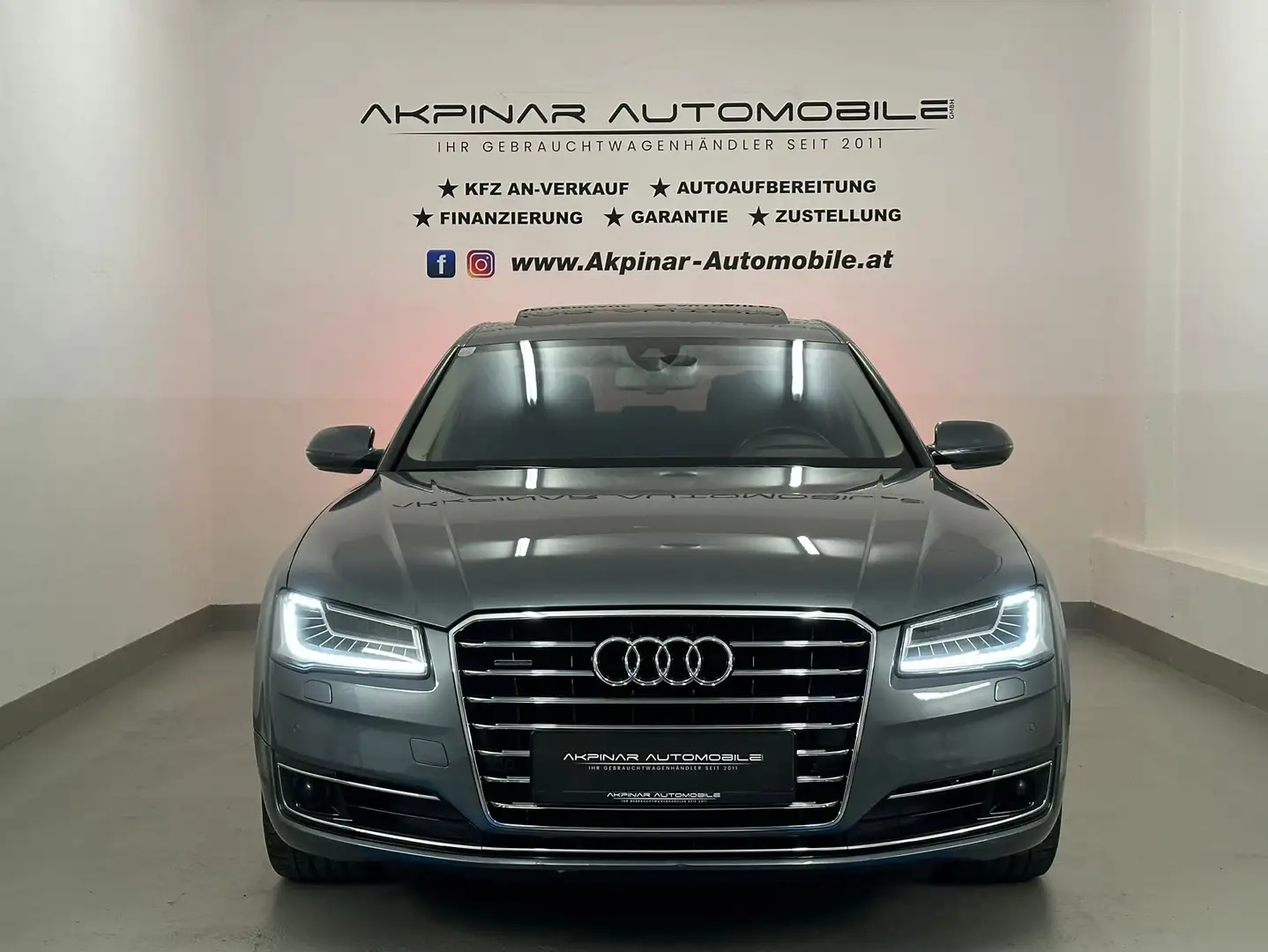 Audi A8 4.2 TDI L quattro ACC - MASSAGE - ENTERTAINMET Grau - 2