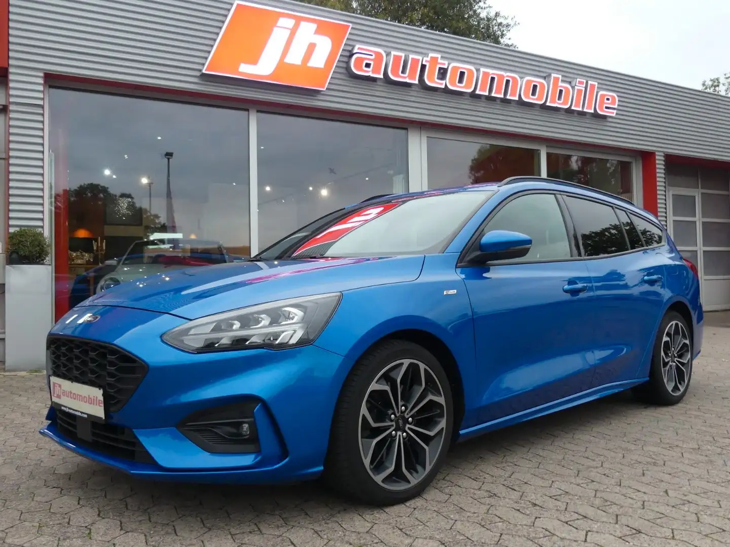 Ford Focus Turnier ST-Line Navi*SHZ*Kamera Blau - 1