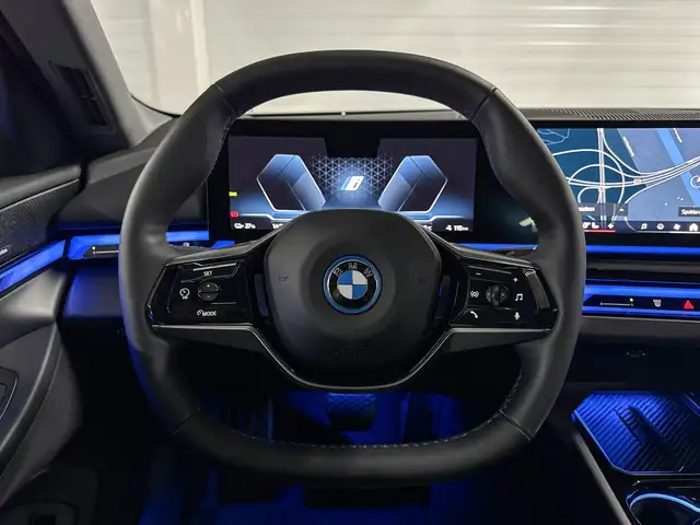 BMW I5 view 12