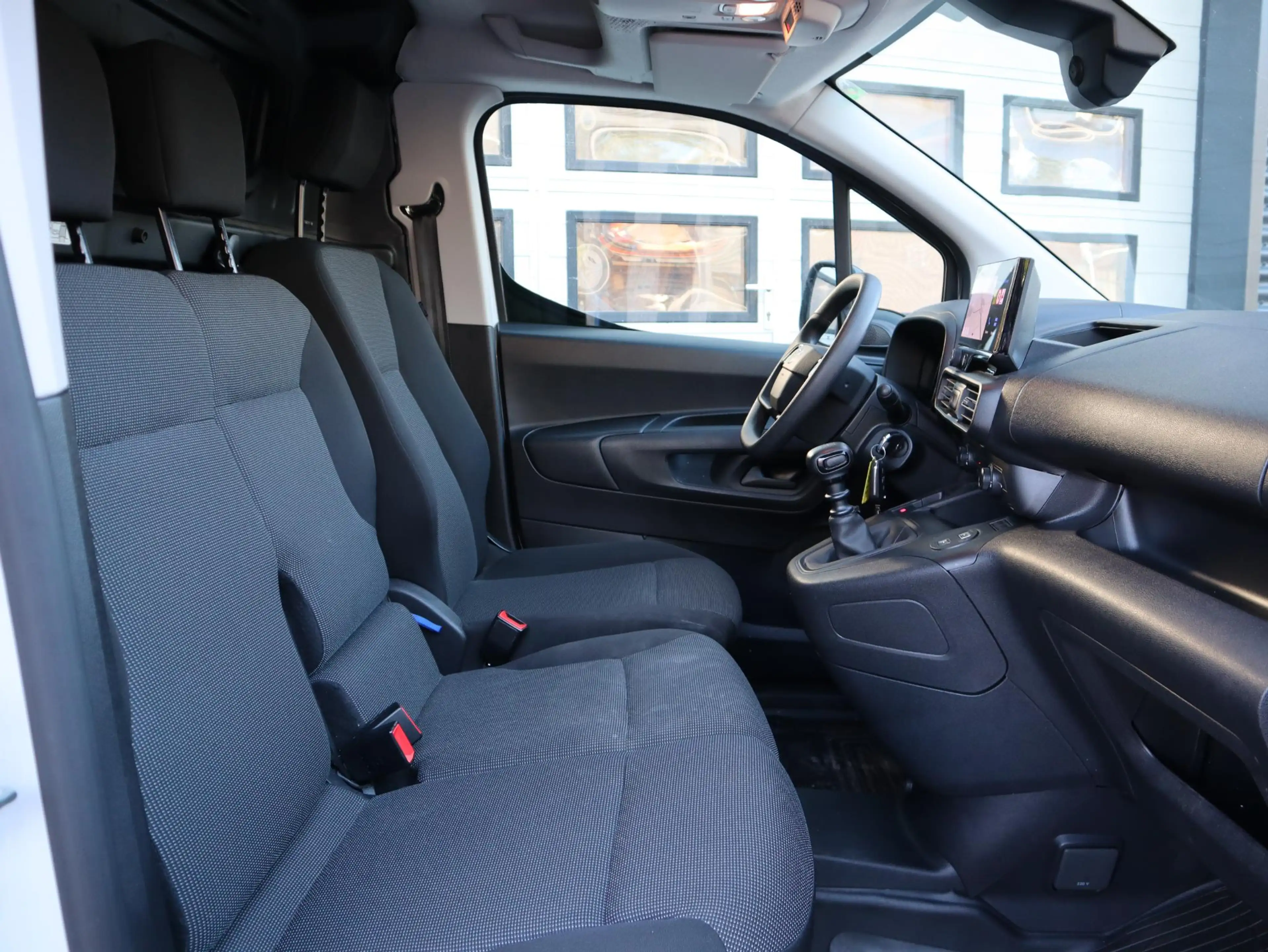 Toyota Proace City 1.5 D 102pk Euro 6 - Cruise - 3 Zits - Navi — photo 9