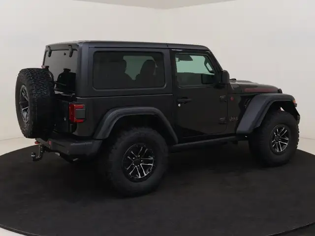 Jeep Wrangler view 4