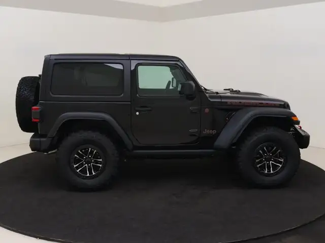 Jeep Wrangler view 5
