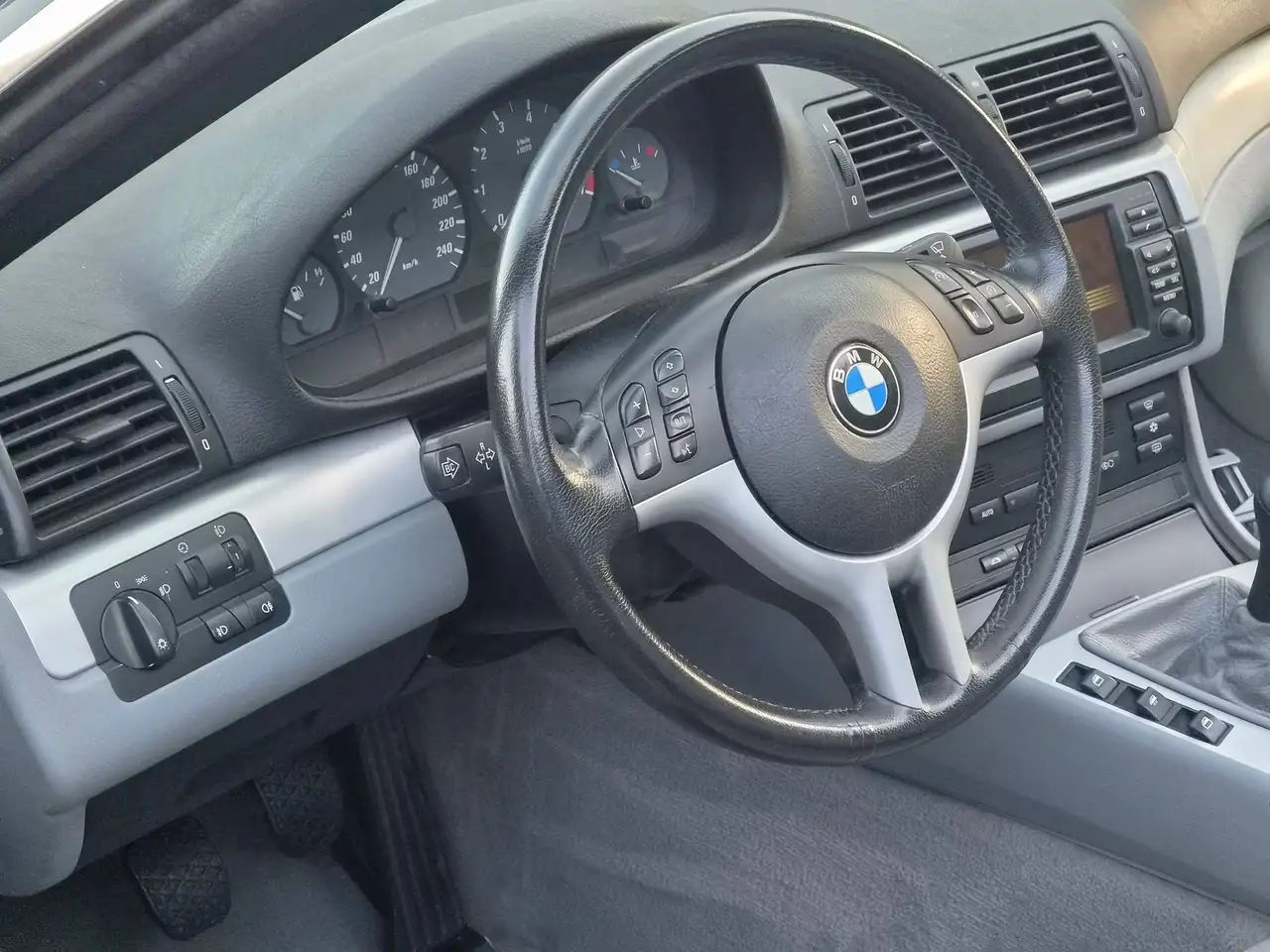 BMW 325 Cab 325i Ci, foto 4