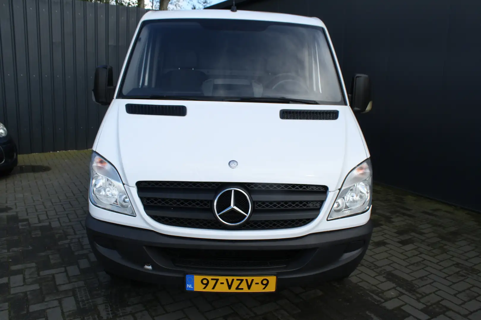 Mercedes-Benz Sprinter 209 2.2 CDI 325 Functional - LAADLIFT - LAGE KM. S Alb - 2