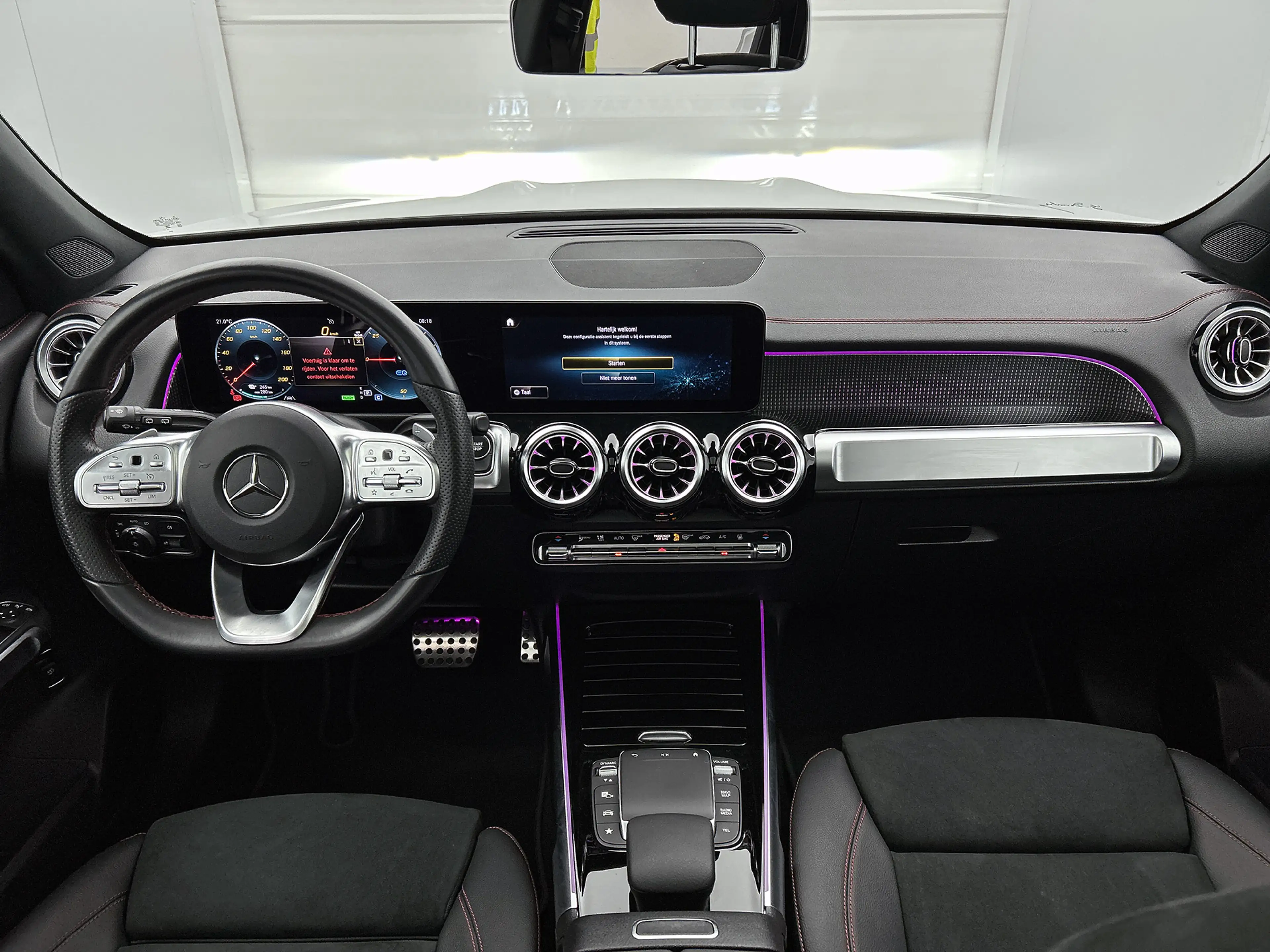 Mercedes-Benz EQB 250 250+ AMG-line 71 kWh Night pakket | Panorama dak | — photo 5