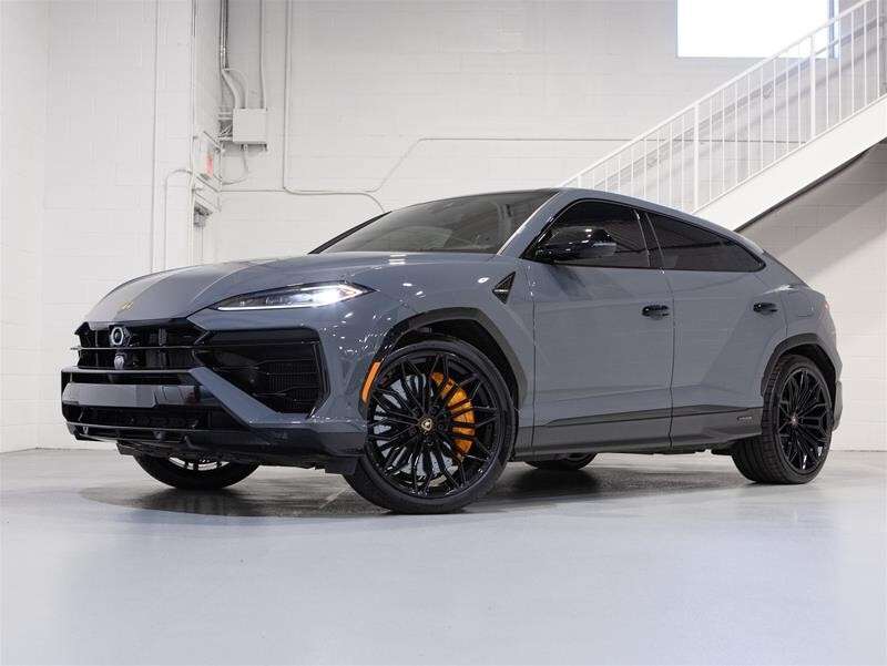 2025 Lamborghini Urus SE