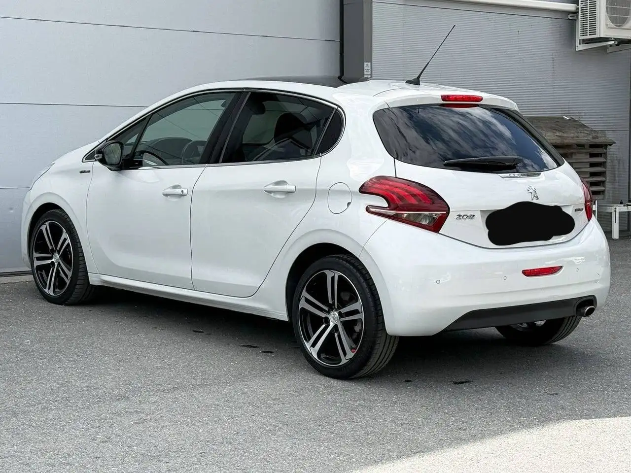 Peugeot 208 1.2 PureTech 110ch S