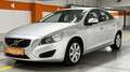 Volvo S60 2,0T Momentum Powershift Grau - thumbnail 2