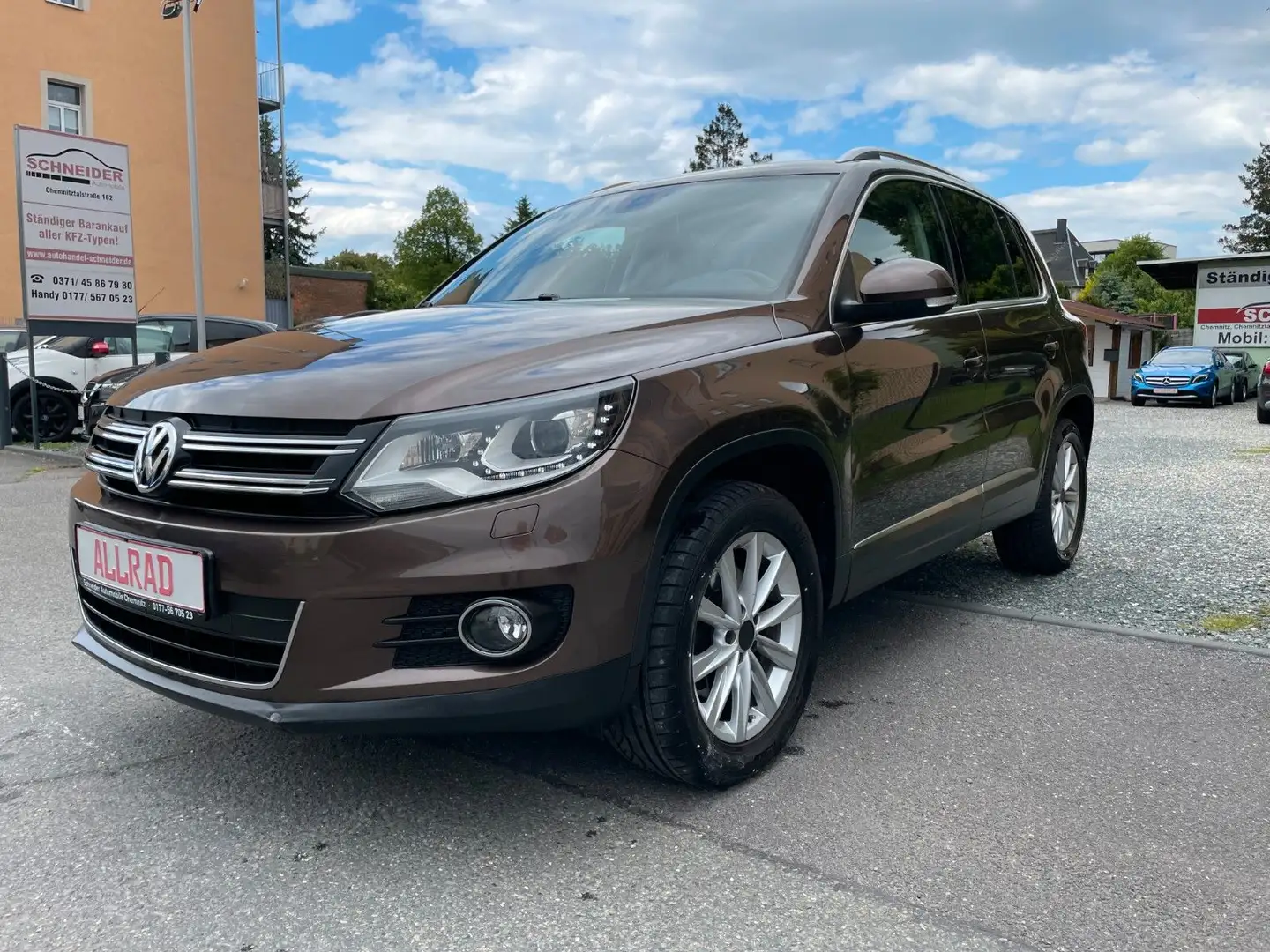 Volkswagen Tiguan 2.0 TDI 4MOTION Sport & Style Marrone - 1