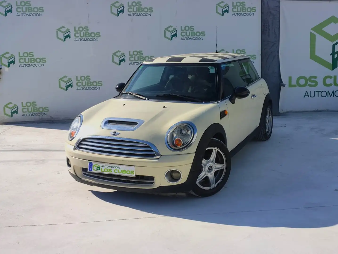 MINI One 75 CV Blanco - 1