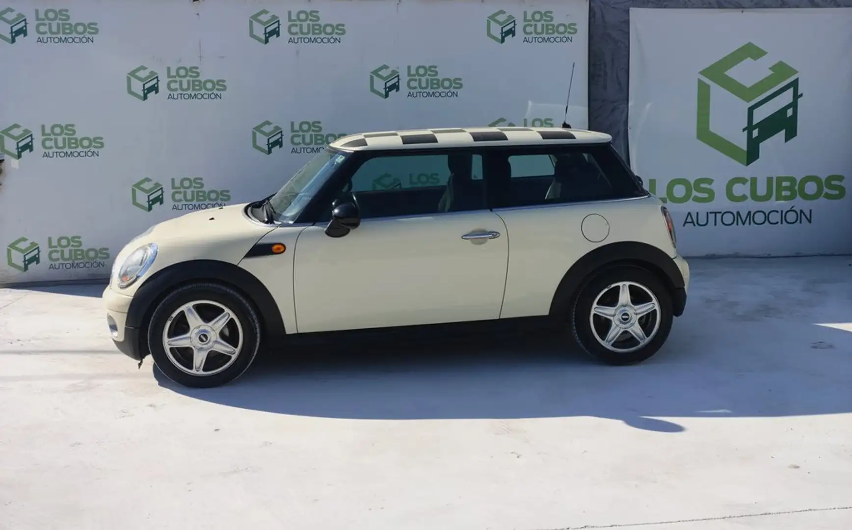 MINI One 75 CV Blanco - 2