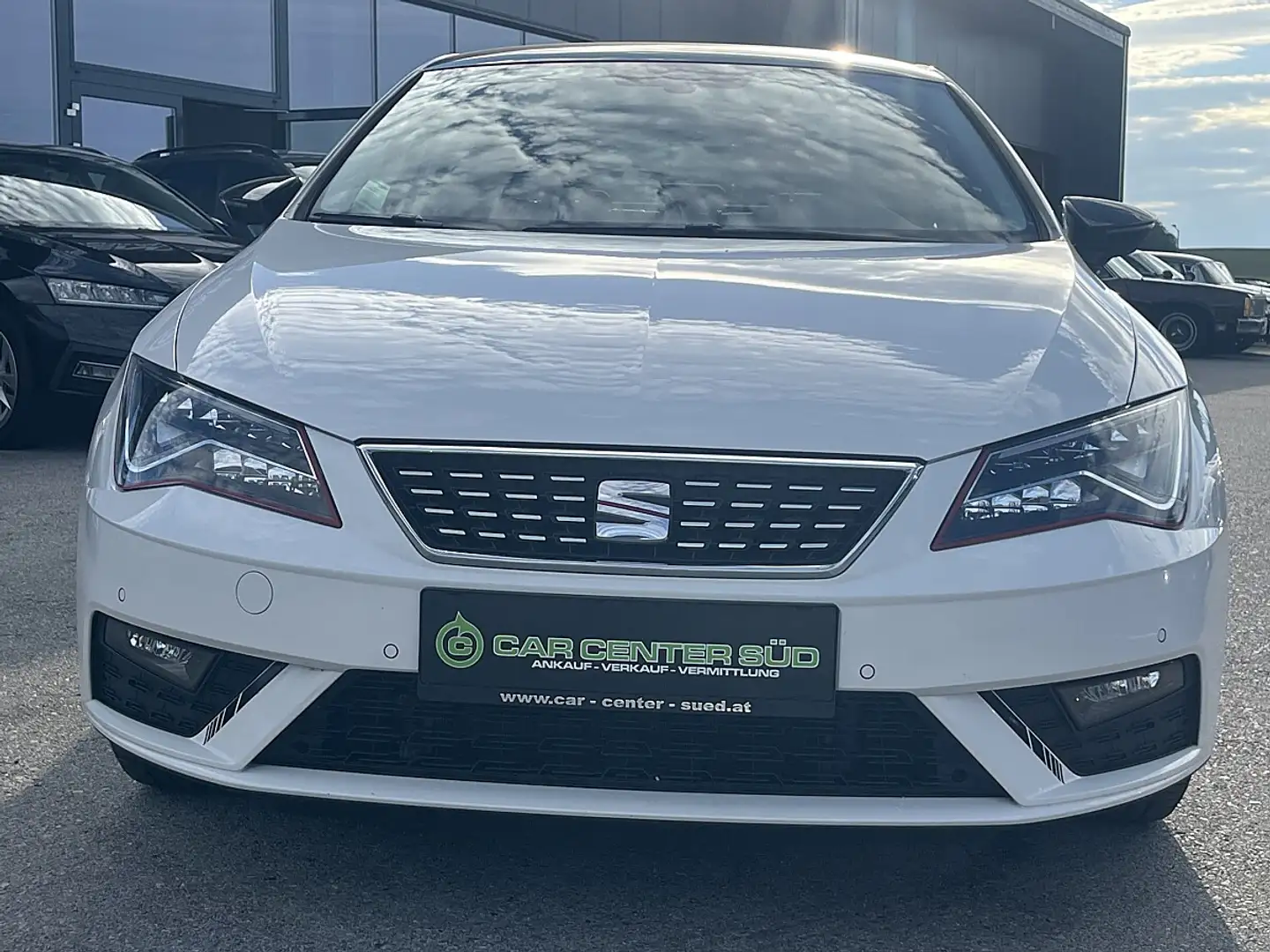 SEAT Leon Xcellence 1,4 TSI Start-Stopp Weiß - 2