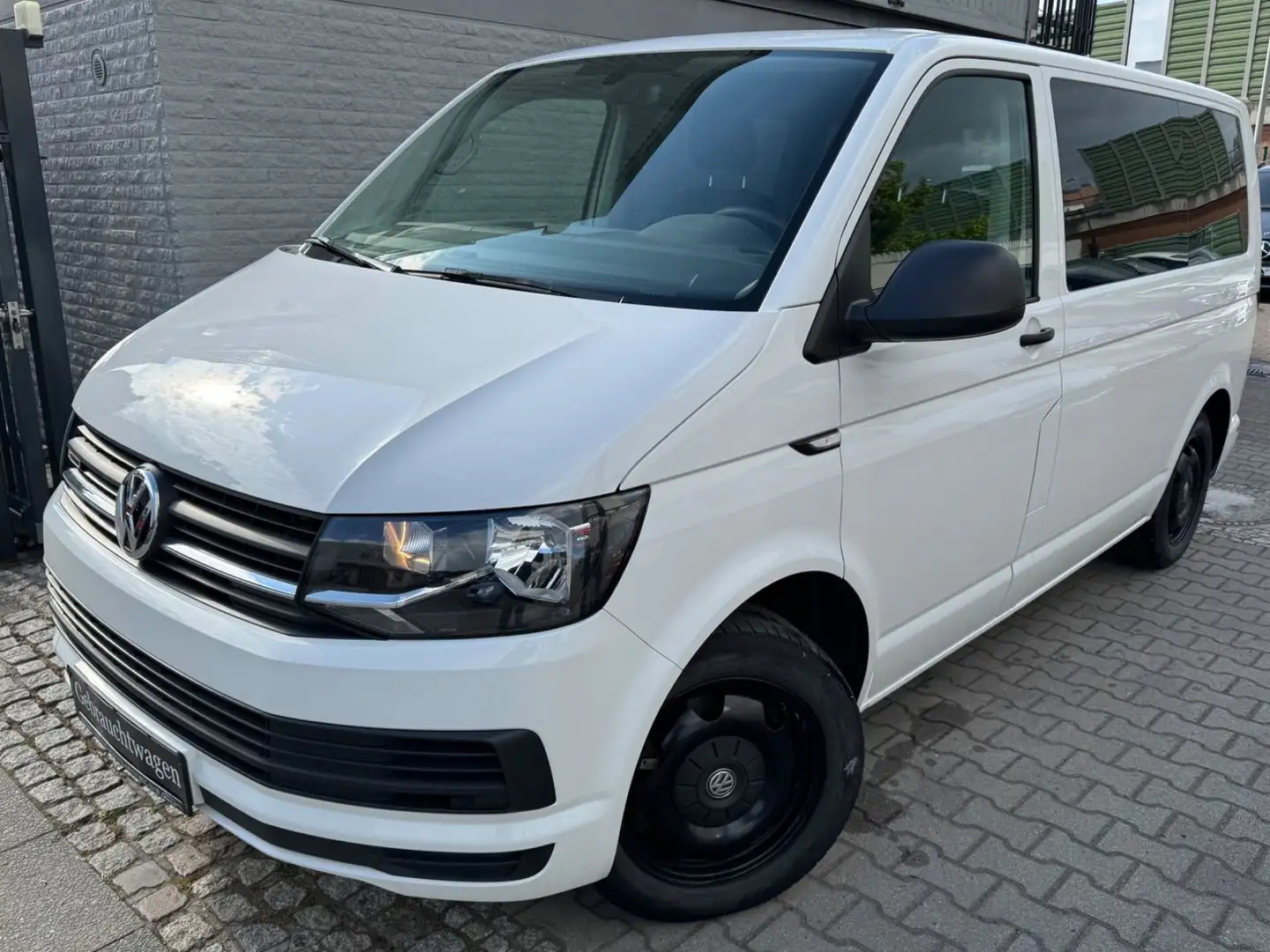 Volkswagen T6 Multivan T6 2,0 TDI Multivan 4 MOTION 1.Hand 7 Sitzer Weiß - 2