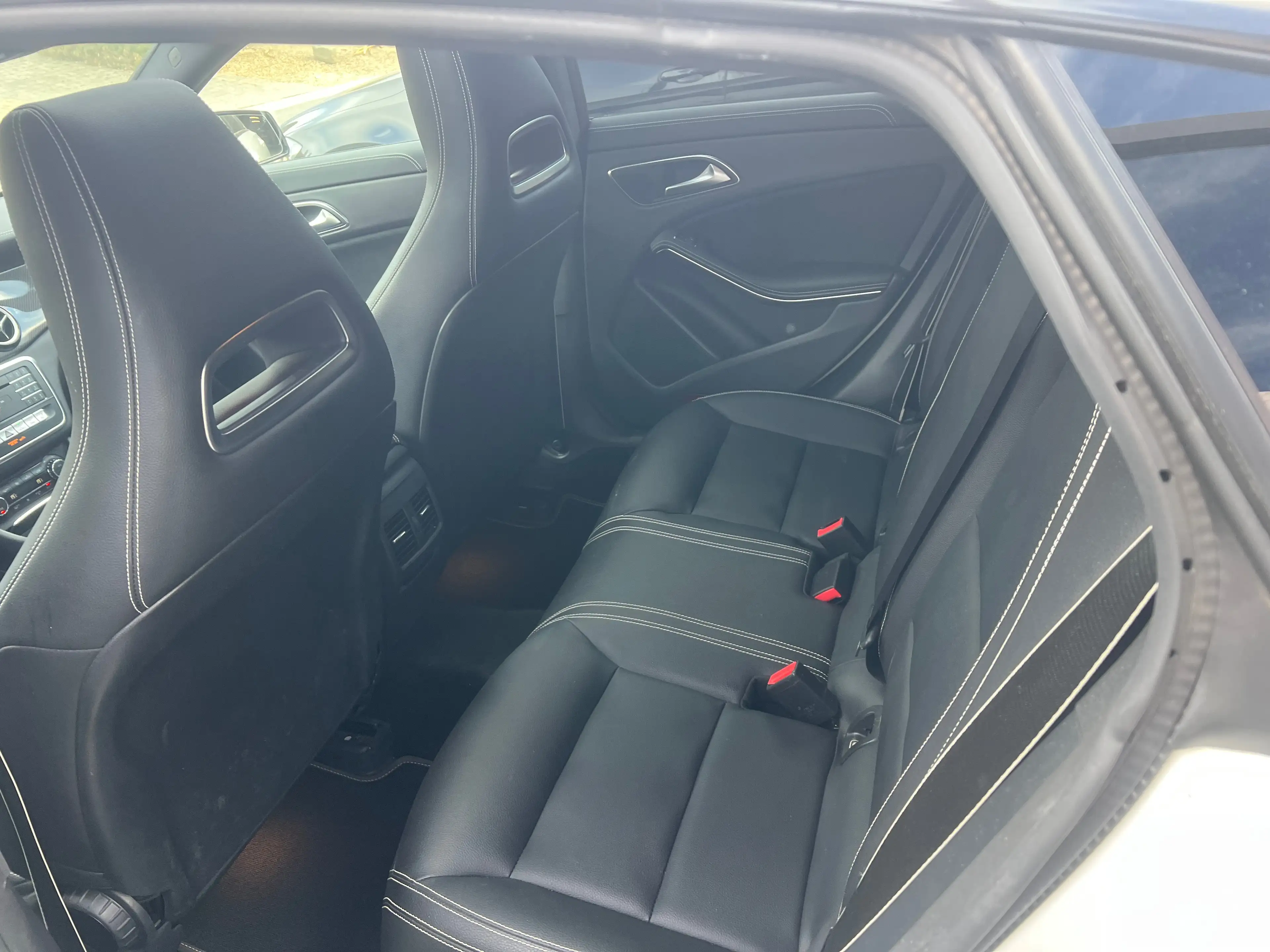 Mercedes-Benz CLA 180 CLA 180 Business Solution AMG (EU6d-TEMP — photo 7