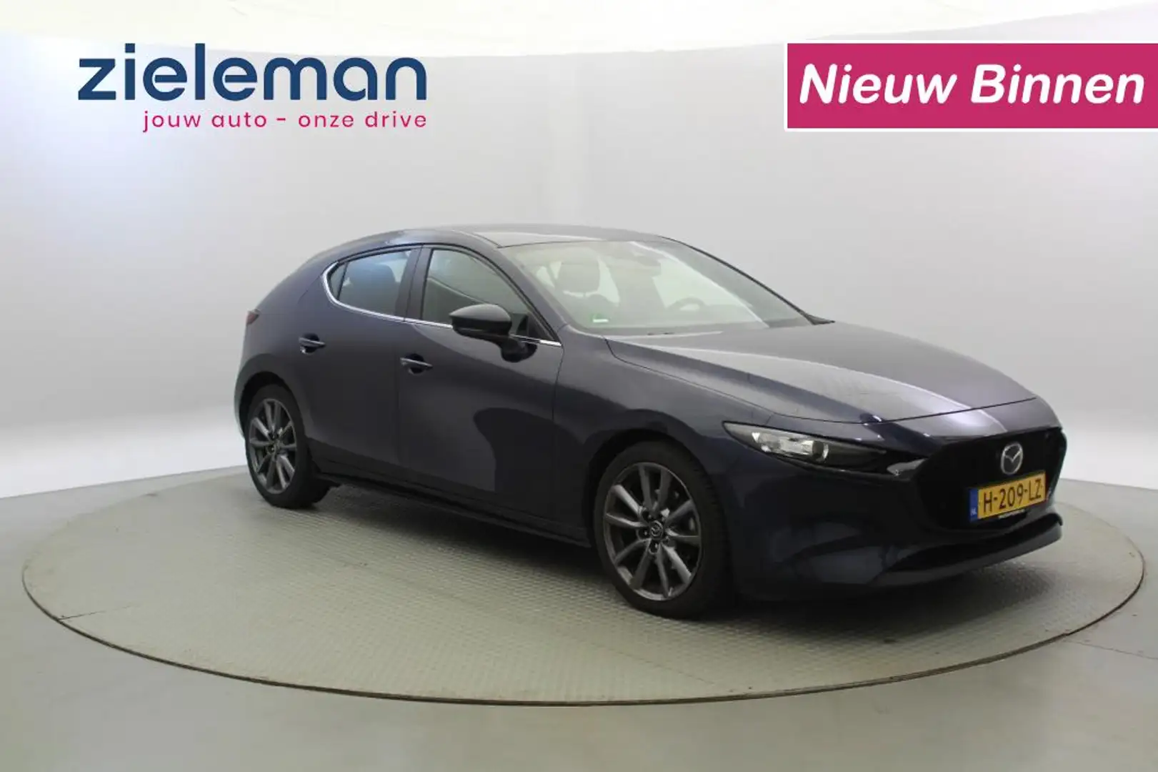 Mazda 3 2.0 e-SkyActiv-X M Hybrid 180 Comfort - Carplay, C Albastru - 1