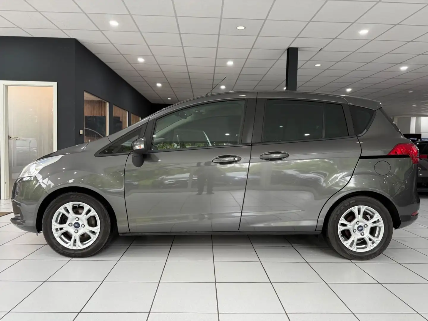 Ford B-Max Sync Edition *AHK*NAVI*KLIMA*PDC*MFL* Gris - 2