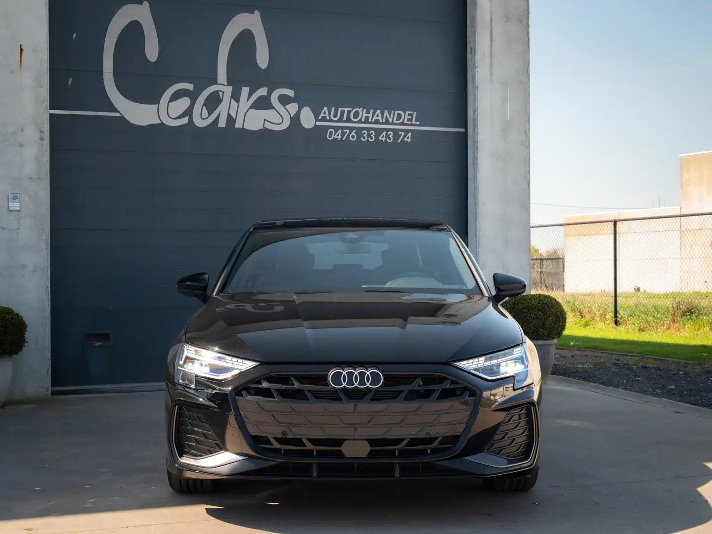 Audi A3 Sportback 35 TFSI S line/PANO/MATRIX/SONOS Noir - 2