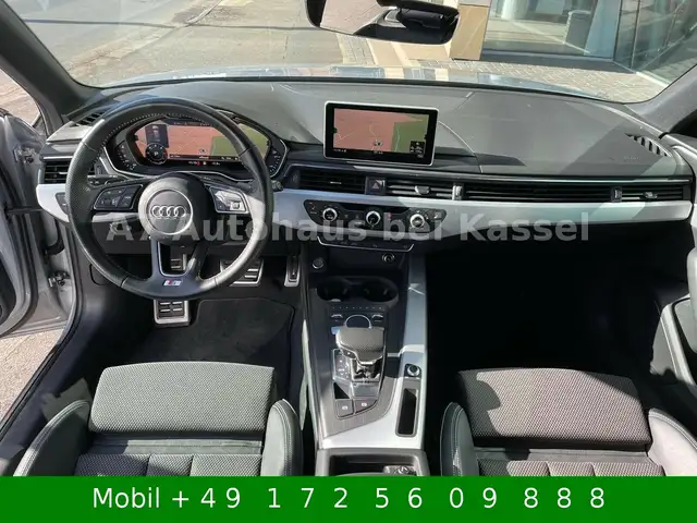 Audi A4 Avant view 4