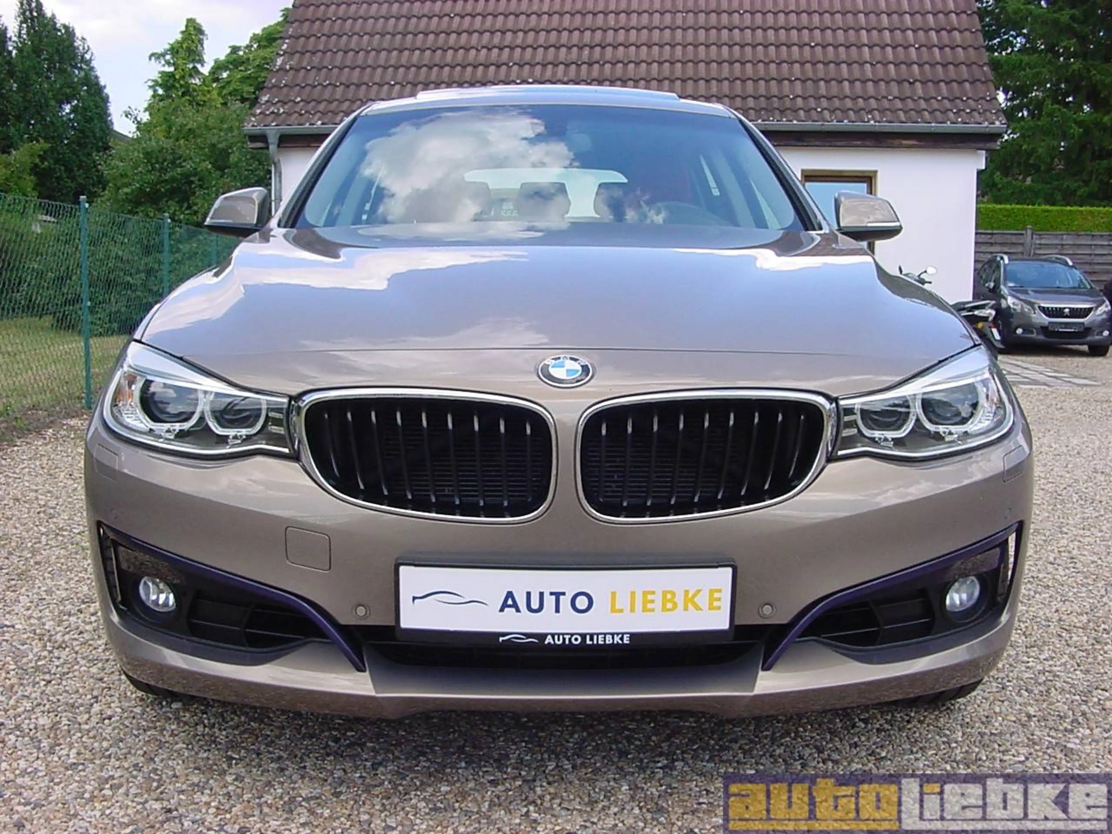 BMW 328 GT SPORT AUT,NAVI,XEN,PANO,LEDER,SHZ,PDC,BT — photo 4