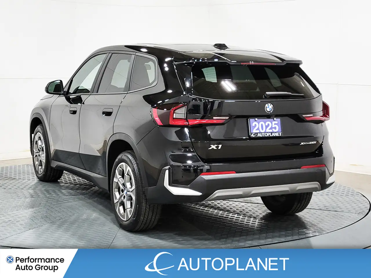 BMW X1 снимка BMW X1