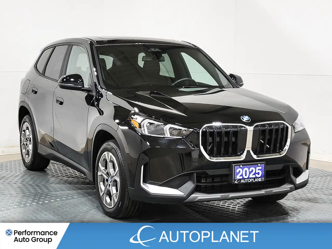 BMW X1 снимка BMW X1