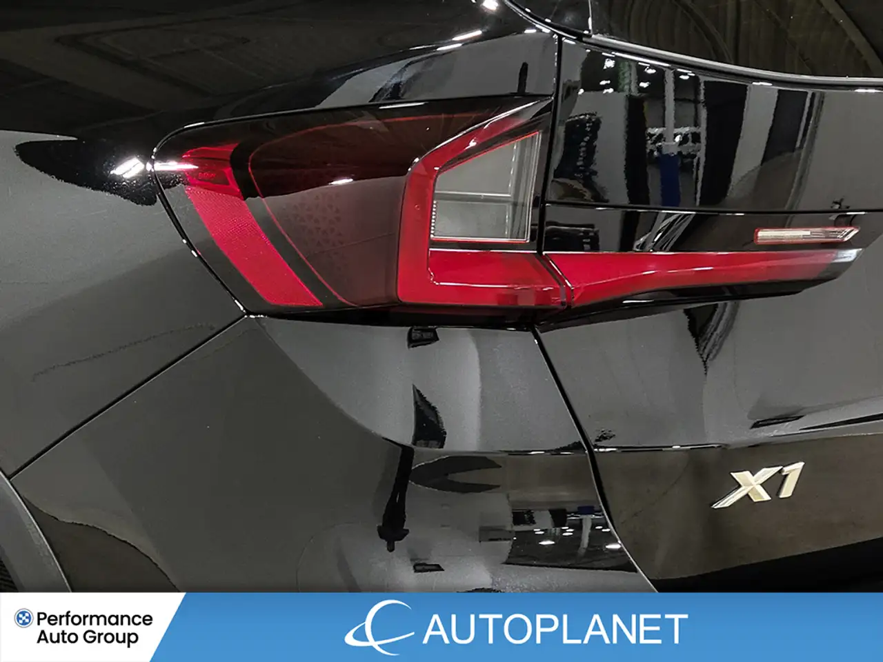 BMW X1 снимка BMW X1