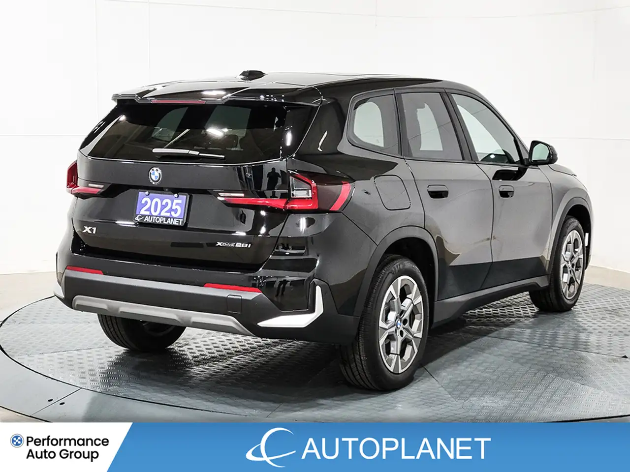BMW X1 снимка BMW X1