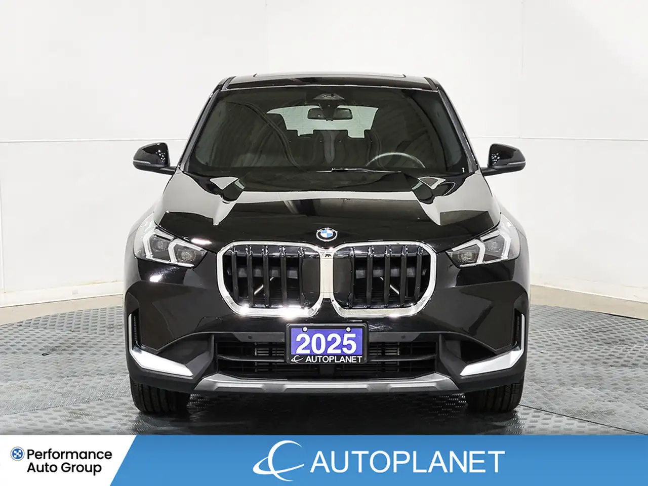 BMW X1 снимка BMW X1