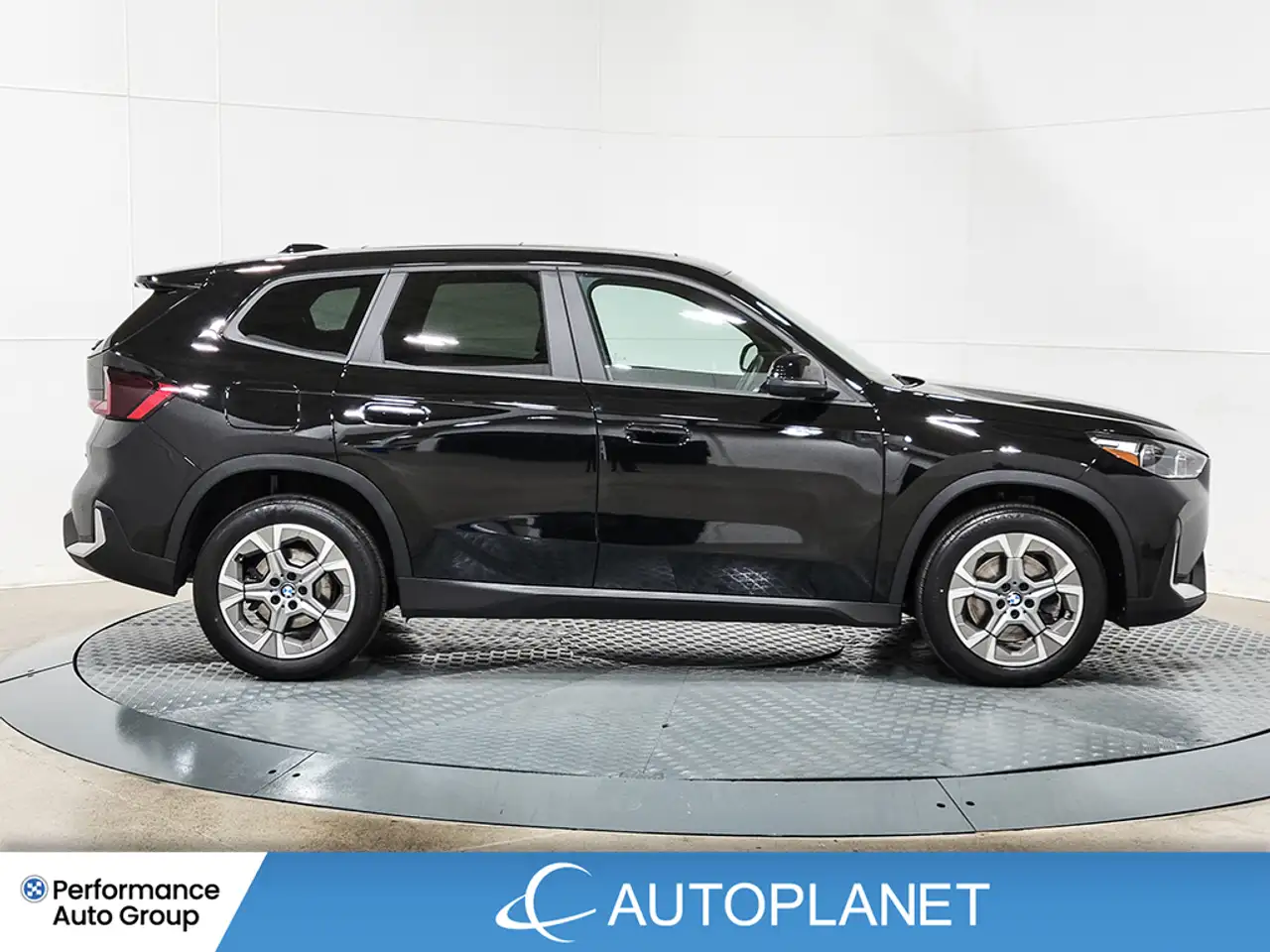 BMW X1 снимка BMW X1