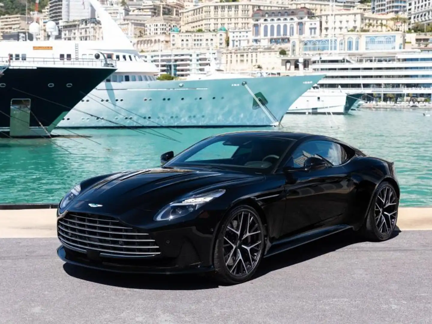 Aston Martin DB12 V8 4.0 680ch BVA8 - 1