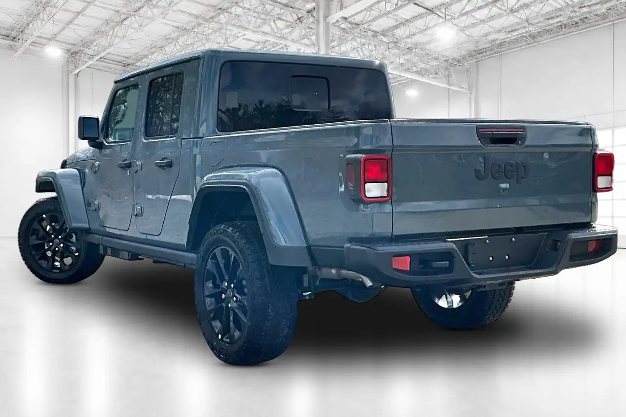 Jeep Gladiator снимка Jeep Gladiator