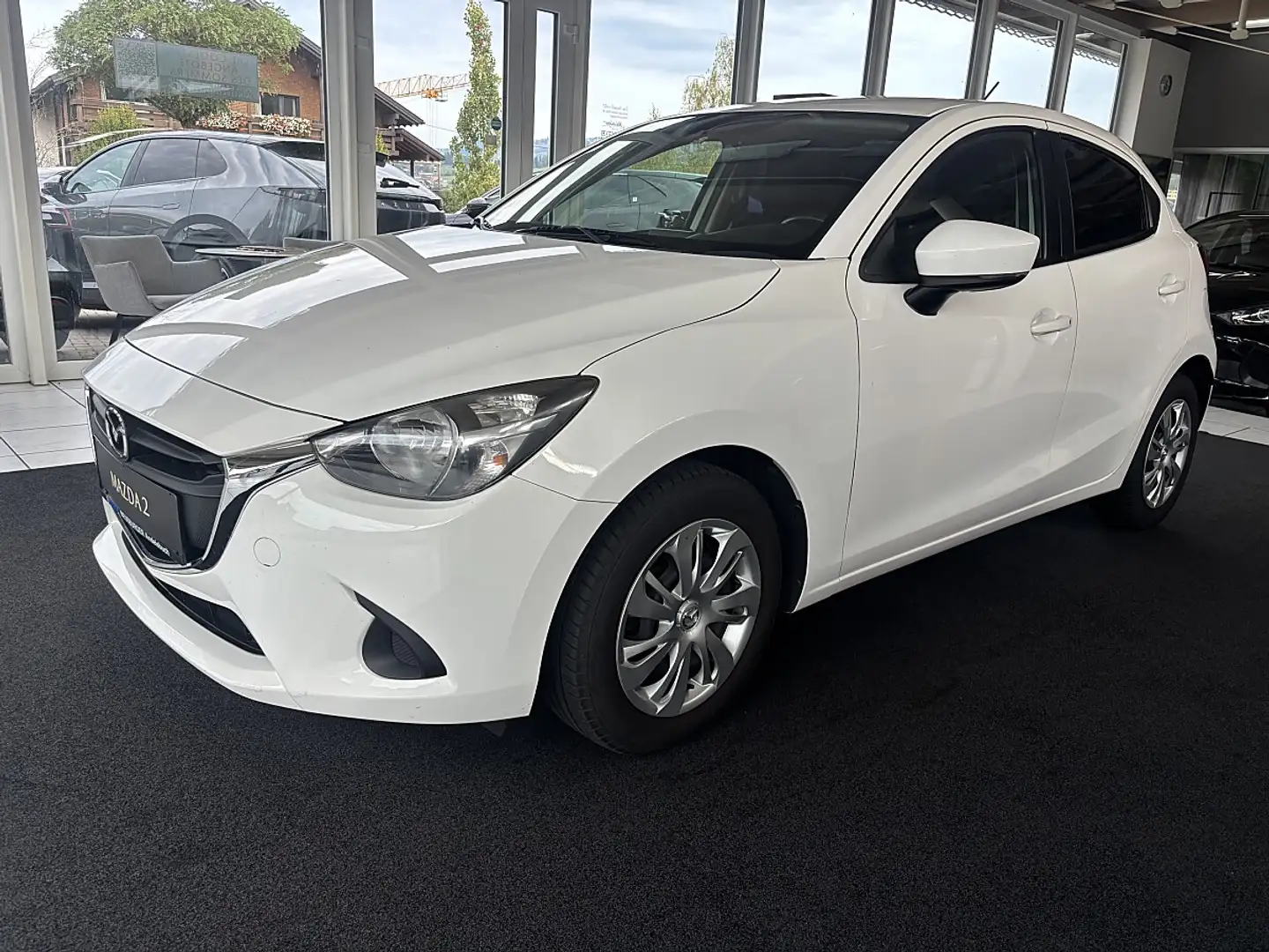 Mazda 2 Mazda2 G75 Emotion Weiß - 1