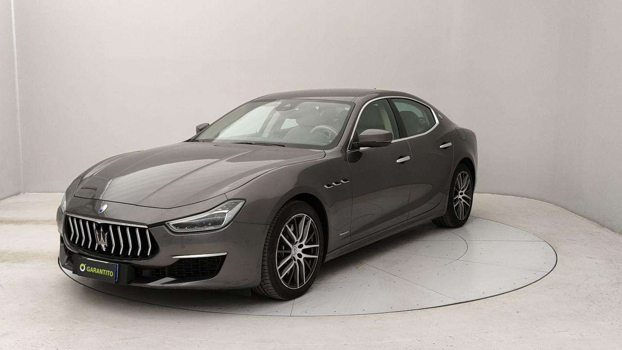 Maserati Ghibli 3.0 V6 Granlusso 350cv auto