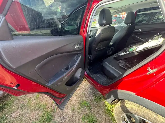 Opel Grandland X view 8