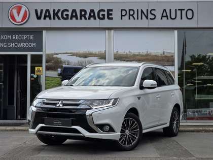 Mitsubishi Outlander 2.0 PHEV instyle |NAVI|CAMERA|LEDER|STOELVERW| 324