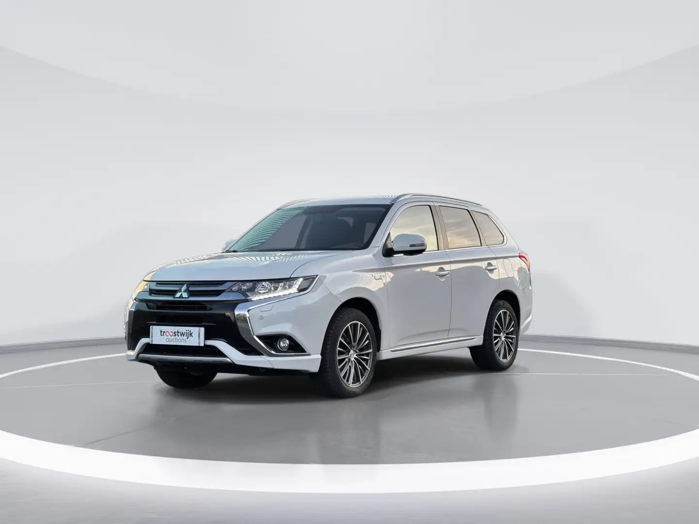 Mitsubishi Outlander 2.0 PHEV instyle |NAVI|CAMERA|LEDER|STOELVERW| 324 Wit - 2