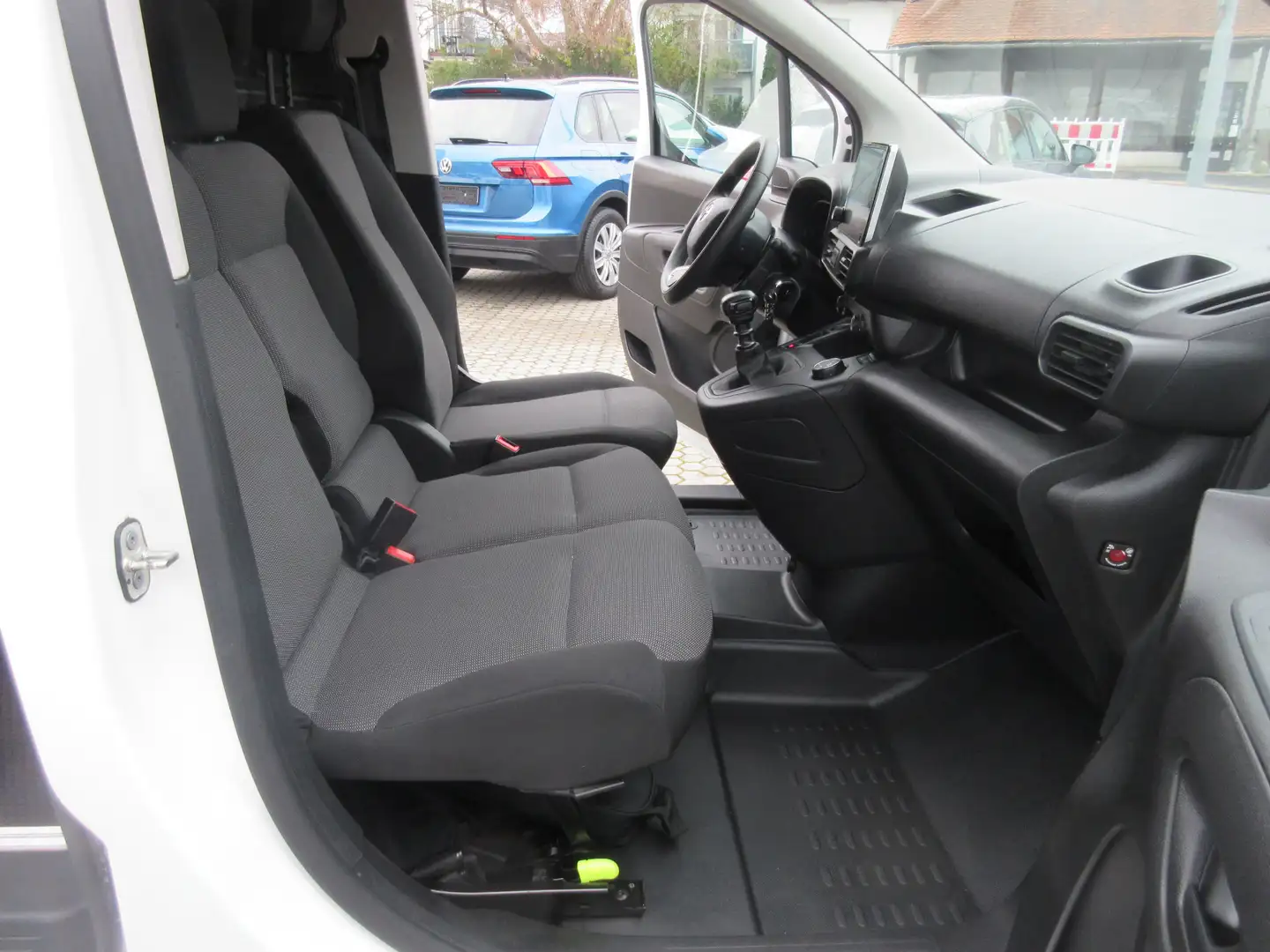 Toyota Proace City L2 Duty Comfort*NAVI* Weiß - 2